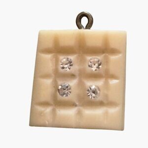 Bakelite Waffle Pendant White Rhinestone Vintage Jewelry